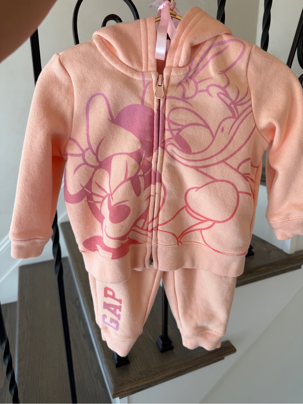 Baby Gap x Disney Minnie Mouse Hoodie & Jogger Tracksuit Set Peach 6-12 Months